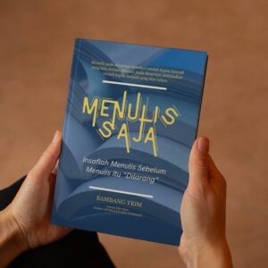 Menulis Saja
